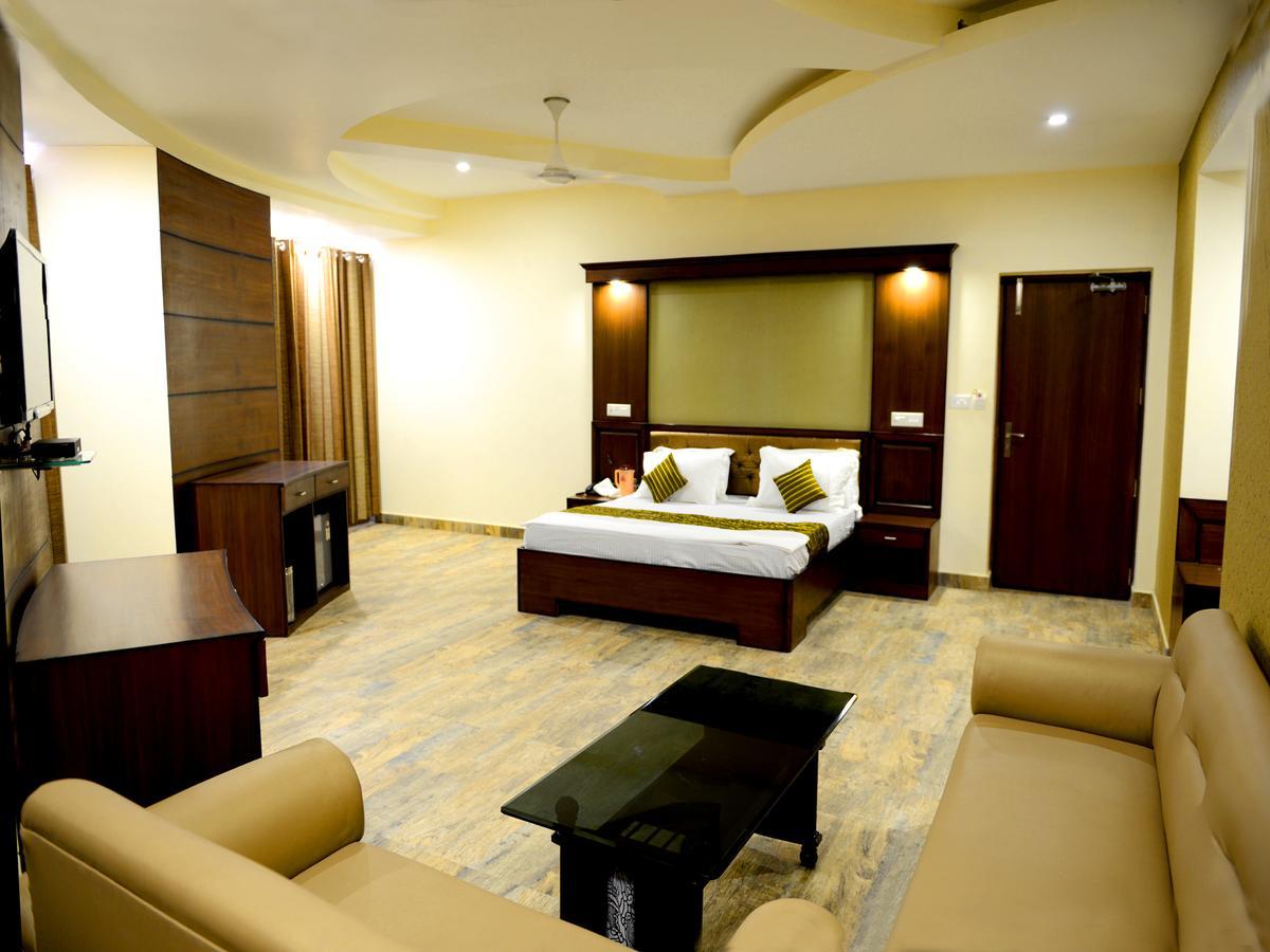 Anurag Hotel Katra  Luaran gambar